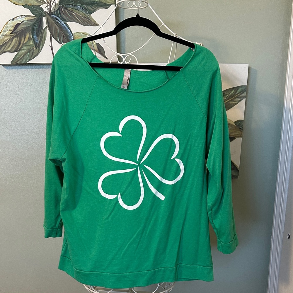 Green Clover Long Sleeve Women's Tee